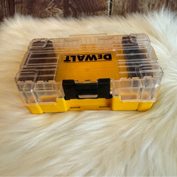 Dewalt Multi Surface Accessory Storage Case Yellow 6 in x 3.5 in - Picture 2 of 8